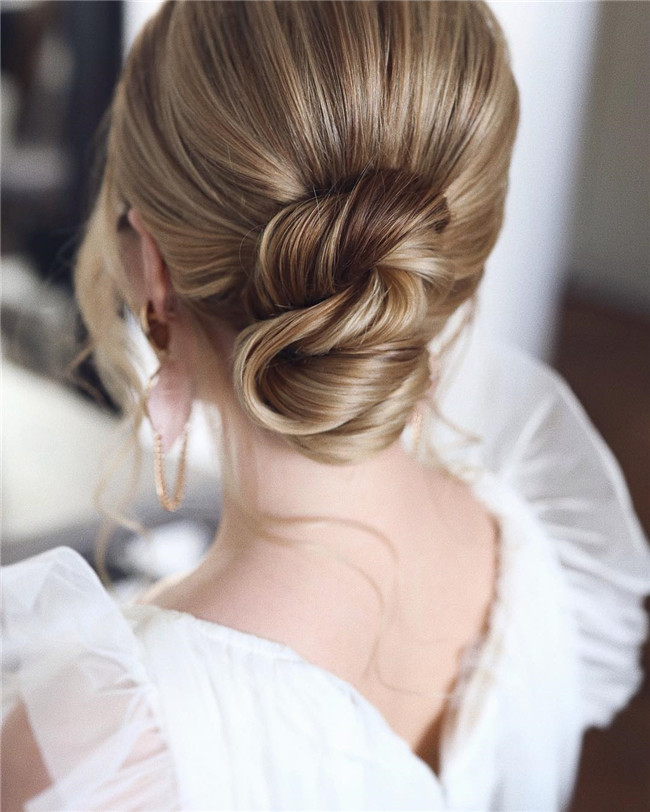 promhairstyles;longhairstyles