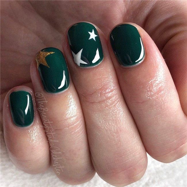 emeraldgreennails;nailtrend